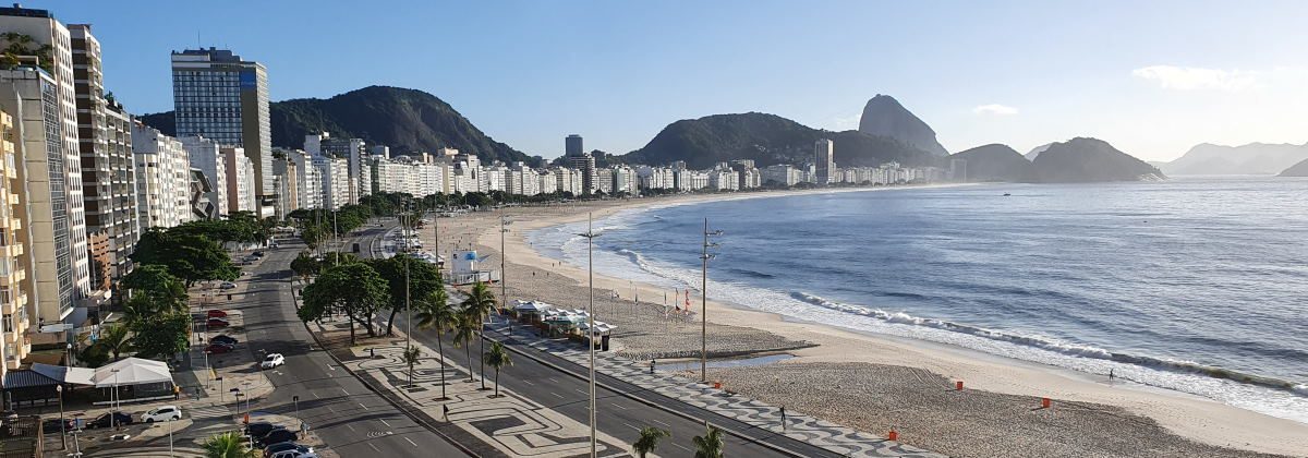 Copacabana webcam directed to Posto 5